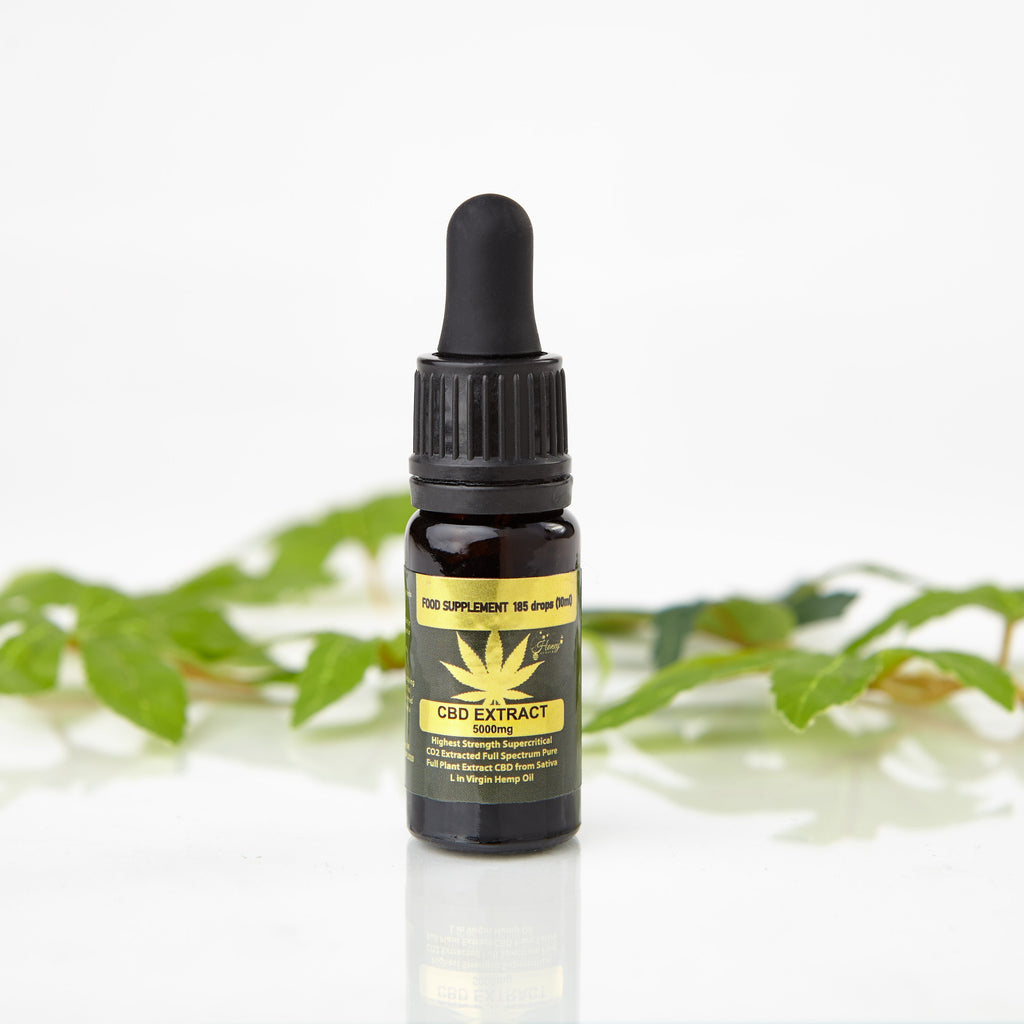5000 mg CBD oil concentrate UK (50%) by Honey Heaven
